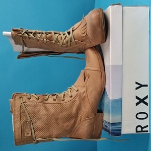 Roxy Dover Boots